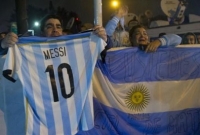 আর্জেন্টিনা থেকে বাংলাদেশ, সবার অন্তরে শুধুই মেসি আর্জেন্টিনা থেকে বাংলাদেশ, সবার অন্তরে শুধুই মেসি