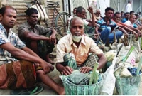 ‘এখন চিন্তা কেবল নিজেকে আর স্ত্রীকে নিয়ে’