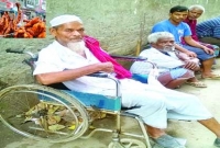 ‘সাহায্য পেলে খাওয়া হয়, না পেলে উপোস থাকতে হয়’