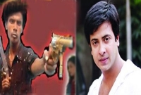 ‘কিং খান আর শাকিব খান যা-ই হও, কিন্তু হিরো আলম হইতে পারবা না’