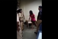 থানায় তোলপাড়, পুলিশকে এলোপাতাড়ি মারধর তরুণীর