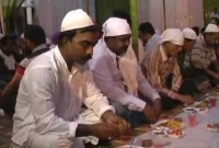  আলহামদুলিল্লাহ, দীর্ঘ ২০ বছর ধরে নামাজ আদায় ও রোজা রাখছে ভারতের এক হিন্দু পরিবার