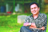 হলিউডে কাড়াকাড়ি হবে আমাকে নিয়ে : জাহিদ হাসান