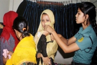 সাবধান, ঈদ মার্কেটে ঘুরে বেড়াচ্ছে স্মার্ট নারী ছিনতাইকারীরা