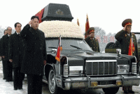 আরো ক্ষমতা বাড়ল উত্তর কোরিয়ার নেতা ক্ষ্যাপা কিমের