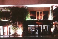 যেভাবে ঘটলো ঢাকার গুলশানের রেস্তোরাঁয় জঙ্গী হামলা