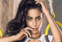 লাখ টাকার চুলে মোহময়ী কঙ্গনা