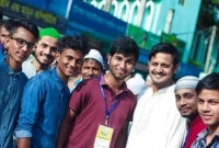 শ্রীমঙ্গলে ঈদের জামাতে স্বেচ্ছাসেবক পাহারাদার হিন্দুরা