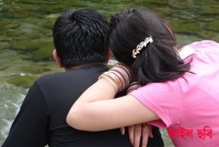 পুলিশ প্রেমিকের সঙ্গে ঝগড়া করে দৌড়ে রাস্তায় যান সুমি, তারপর যা ঘটল পুলিশ প্রেমিকের সঙ্গে ঝগড়া করে দৌড়ে রাস্তায় যান সুমি, তারপর যা ঘটল