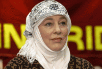 হিজাবের আশ্রয়ে আমি নিজেকে নিরাপদ মনে করি : ব্রিটিশ নওমুসলিম