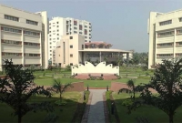 ভূতের ভয়ে বন্ধ থাকে এই অফিসের ৩য় তলা!