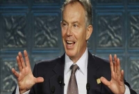 শান্তির খোঁজে সাবেক প্রধানমন্ত্রী টনি ব্লেয়ার, কোরআন পড়ছেন প্রতিদিন