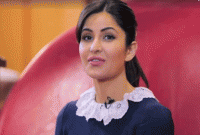 ৩৩ তম জন্মদিনে ফেসবুক অ্যাকাউন্ট খুলে উত্তেজিত ক্যাটরিনা!