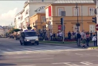 মুহূর্তের মধ্য থমকে যায় পৃথিবীর এক বৃহৎ শহর