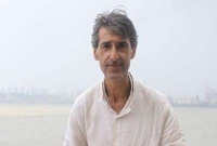 খেয়ে না খেয়ে রাস্তায় রাত কাটছে এ অভিনেতার