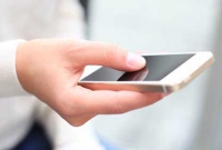 আপনার স্মার্টফোন কী গরম হয়ে যায়? জেনে নিন কী করবেন