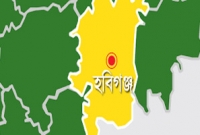 ‌লোকমিয়ার আক্ষেপ, ‘রাতেই চারজনকে কবর দিতে অইব’