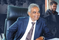  বাবা কোটিপতি, ছেলে ঘুরে পথে পথে!