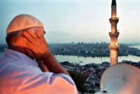 কিরগিজস্তানে নিষিদ্ধ হলো মাগরিব ও এশার আযান!