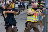 ‘মিউনিখে গুলিবর্ষণকারীরা পালিয়ে বেড়াচ্ছে, ওরা বিপজ্জনক’