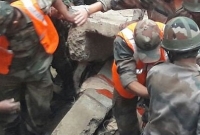 আচমকাই হুড়মুড়িয়ে ভেঙে পড়ে চারতলা বাড়িটি, মৃত ৩