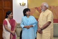 জিম্মিদশা থেকে উদ্ধার হয়ে দেশে ফিরতেই শিশুর মতো কেঁদে ফেললেন জুডিথ ডিসুজা