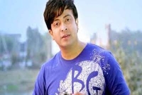 শুটিংয়ে আহত হয়েছেন নায়ক শাকিব খান