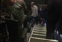 আমেরিকায় ‘কাবালি’ দেখতে ঢুকছেন ইনি কে? চমকে উঠবেন!