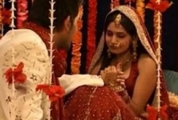 বিবাহিত জীবনে সুখী হওয়ার উপায় একটাই!