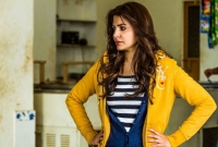 অানুশকার নয়া নেশা চিন্তা বাড়াচ্ছে পরিবারের!