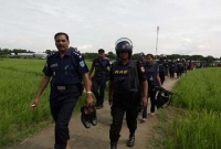  মানিকগঞ্জে পদ্মার চরে জঙ্গিবিরোধী অভিযান, আটক ৫