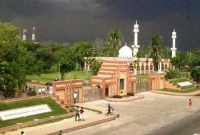 জাবিতে তুচ্ছ ঘটনাকে কেন্দ্র করে সাধারণ শিক্ষার্থীকে মারধর