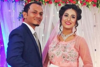 মডেল ঝুমুরের বাগদান