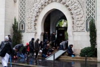 ২০টি মসজিদ বন্ধ করে দিয়েছে ফ্রান্স