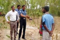 কবরের পাশে কাফনের কাপড়, চুরি হলো লাশ!