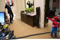 বারাক ওবামাকে নিয়ে ক্রিকেটার শেবাগের যে টুইটে বইছে ঝড়  