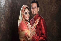 প্রেমিক মুনিরের সাথে লোপার বিয়ে