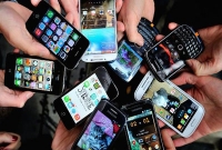 সদ্য গবেষণা: একটি কারণে আপনাদের স্মার্টফোনটি বাদ হতে পারে