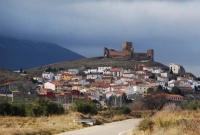 অভিশপ্ত এই গ্রামের সবাই ডাইনি!