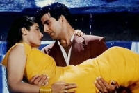 এই একটি ভুল না-করলে রবিনাই হয়তো আজ অক্ষয়ের ঘরণী হতেন