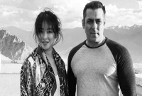 চীনা নায়িকা ঝুঝুর সাথে সালমান খানের নতুন জুটি