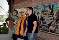 জানেন, ভারতের এই জায়গা গুলোতে সেলফি তুললেই এখন বিপদ!