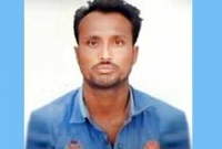 দুর্ঘটনায় রক্তাক্ত ব্যক্তিকে বাঁচাল না কেউ, অথচ চুরি হল তাঁর মোবাইল!