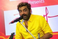 খোলা চিঠিতে নাম না করে ‘মাইলসকে তুলোধোনা’ করলেন শিলাজিৎ