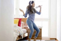 যে ৮টি কারণে জীবনে মেয়েদের একা থাকাই ভাল!