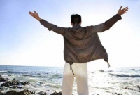 ‘সিঙ্গল’ জীবনে খুশি থাকুন এই ১০ উপায়