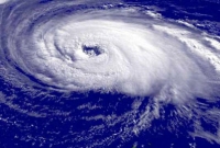 বঙ্গোপসাগরে ১৩ ফুট উঁচু ঢেউয়ের শঙ্কা