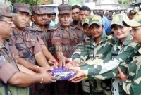 সীমান্তে বিজিপি ও বিএসএফের রাখিবন্ধন উৎসব