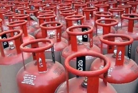 রান্নাঘরে গ্যাস সিলিন্ডার আছে? তাহলে এই খবর অবশ্যই পড়ুন