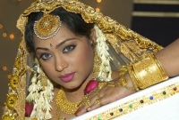 কোথায় হারিয়ে গেল নায়িকা পপি?